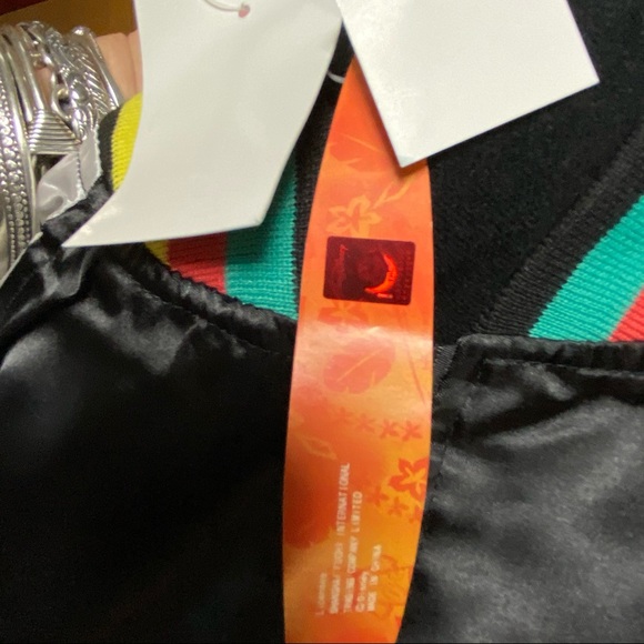 NWT Disney Lilo & Stitch 626 Tiki Terror jacket - Picture 13 of 13